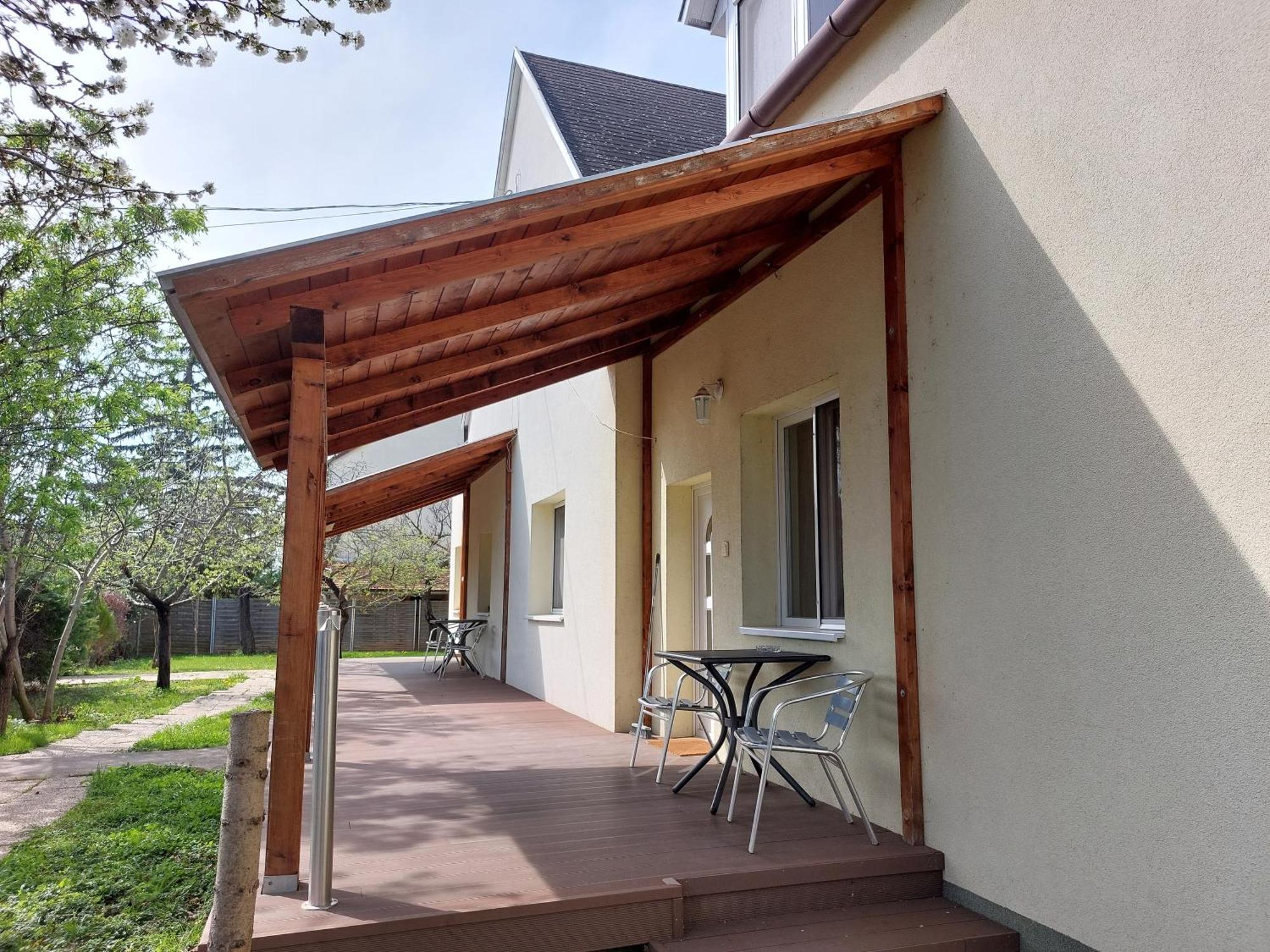 Bridgehaus Balatonfüred Exterior foto